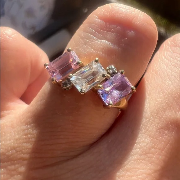 10k Gold ring with pink spinels and diamonds - Picture 12 of 16